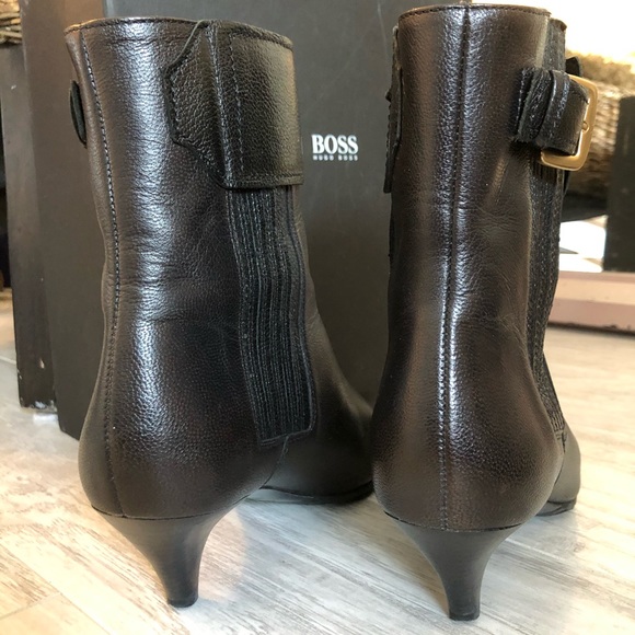 Hugo Boss Shioko Booties - Picture 6 of 7